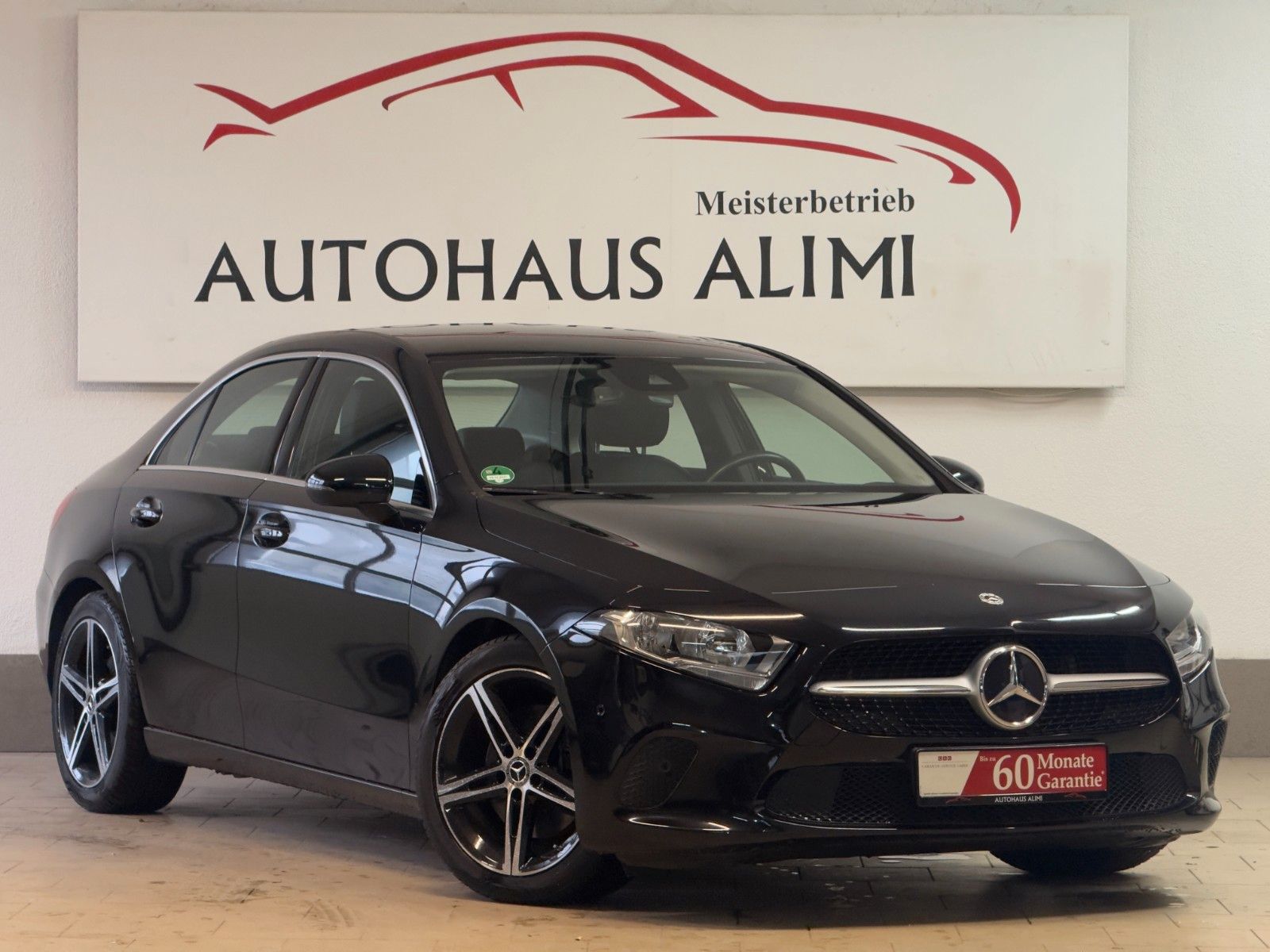 MERCEDES-BENZ A 220 A Limousine A 220 4Matic