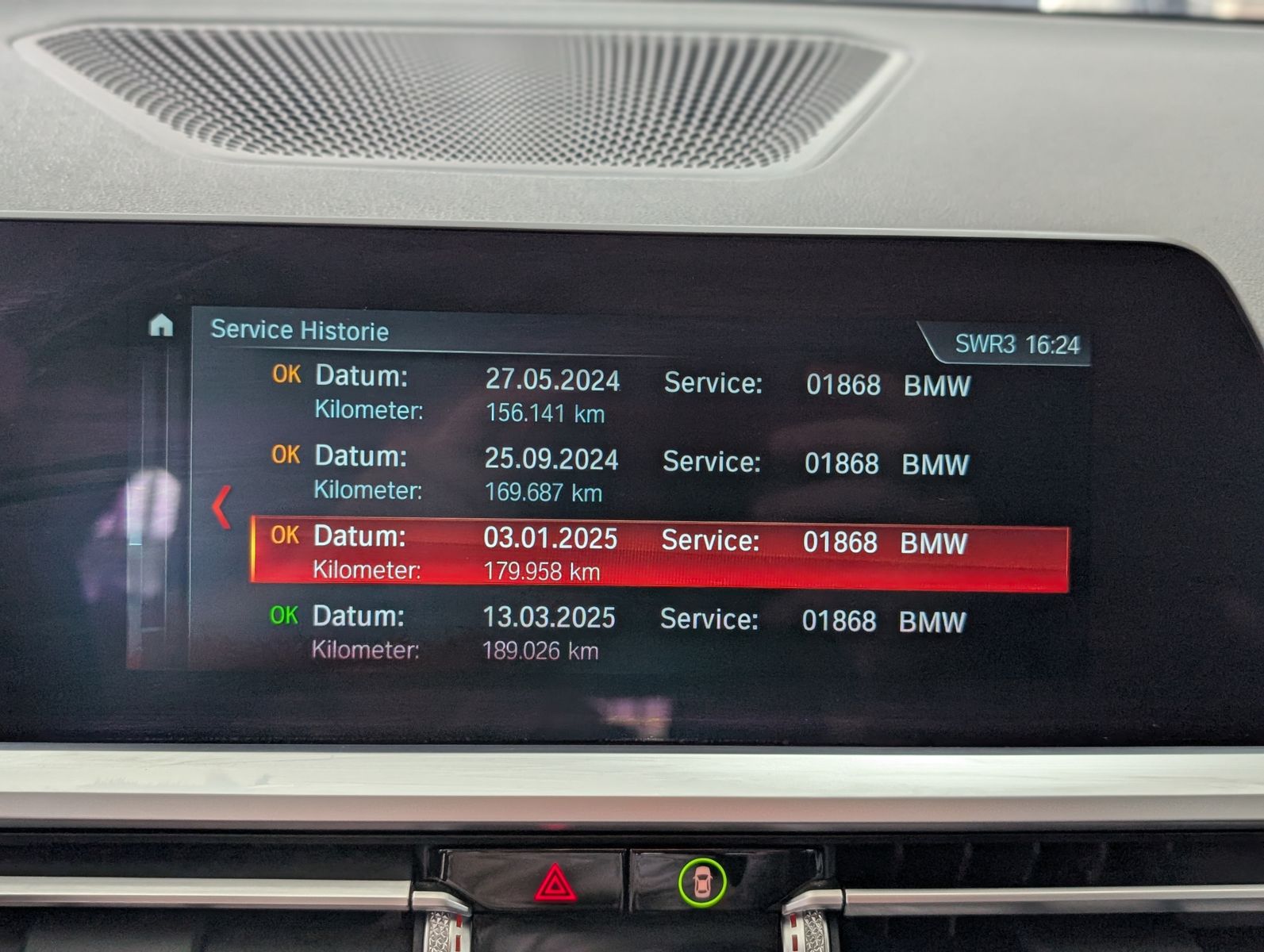 Fahrzeugabbildung BMW 320 d Sport Line LED TEMP SHZ PDC NAVI APP
