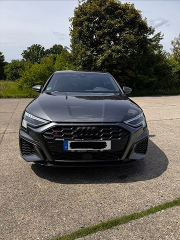 AUDI Audi S3 Limousine quattro S tronic | Matrix LED 