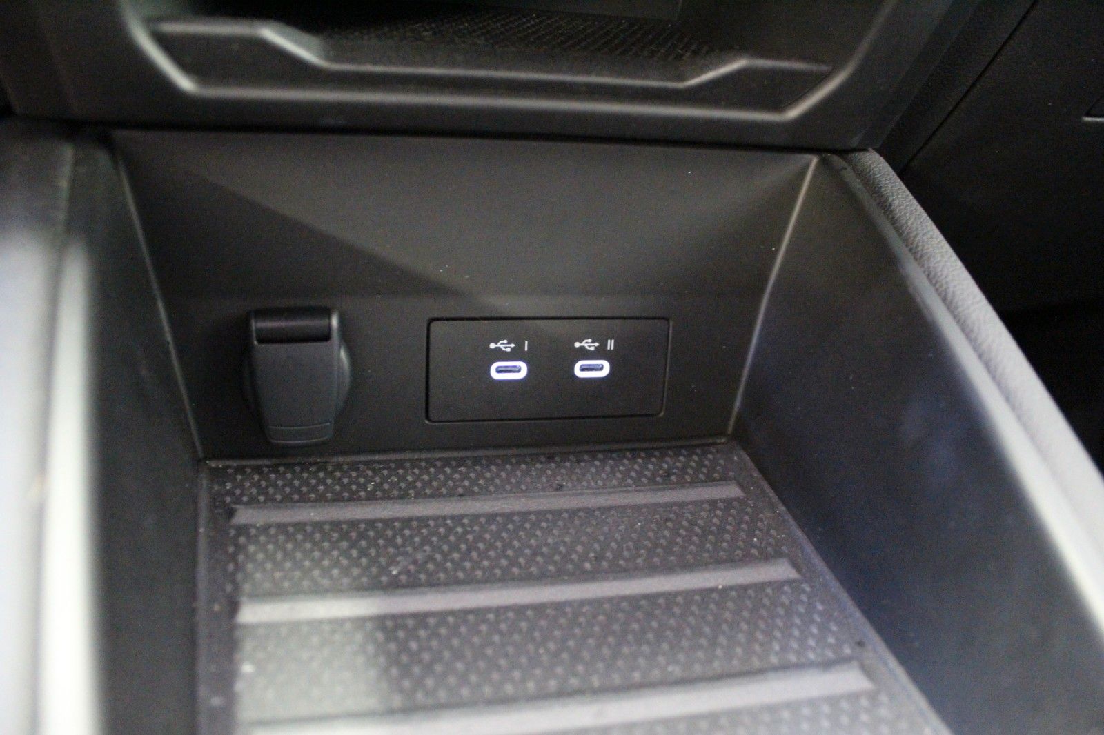 Fahrzeugabbildung Renault Symbioz E-Tech Full Hybrid 145 Techno *Winterp.*