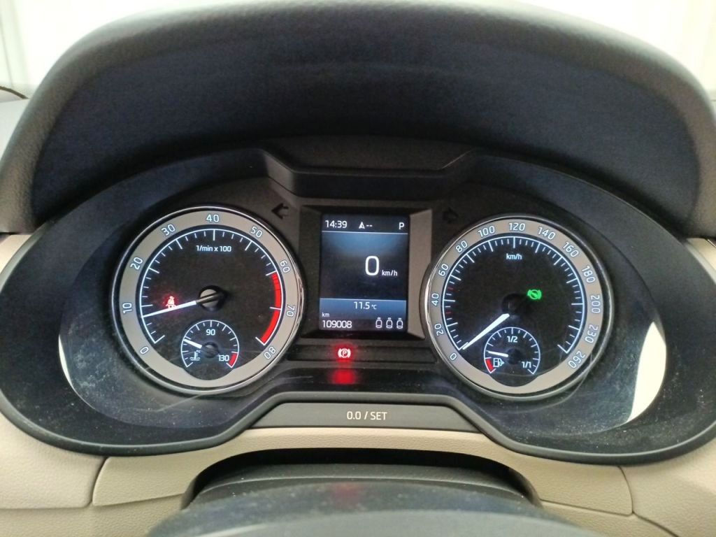 Fahrzeugabbildung SKODA Octavia Combi Style 1.5TSI LED/NAVI/SHZ/AHK