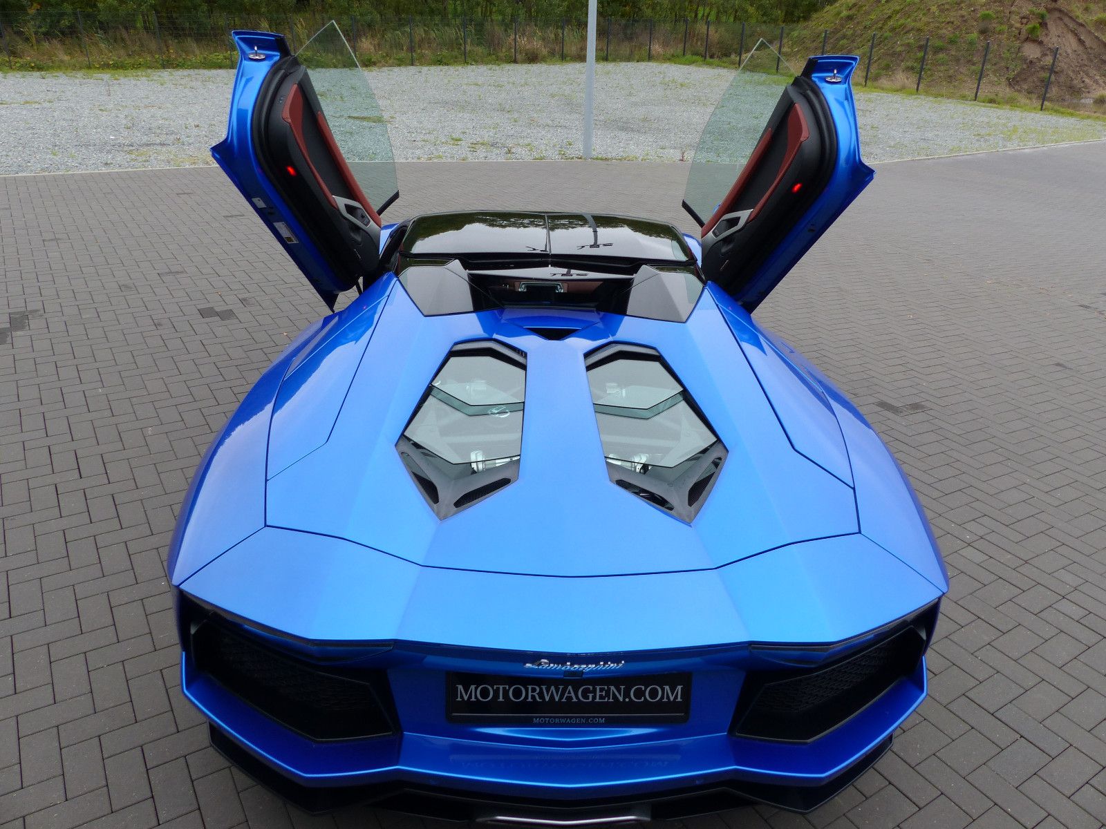 Fahrzeugabbildung Lamborghini Aventador LP 700-4 Roadster