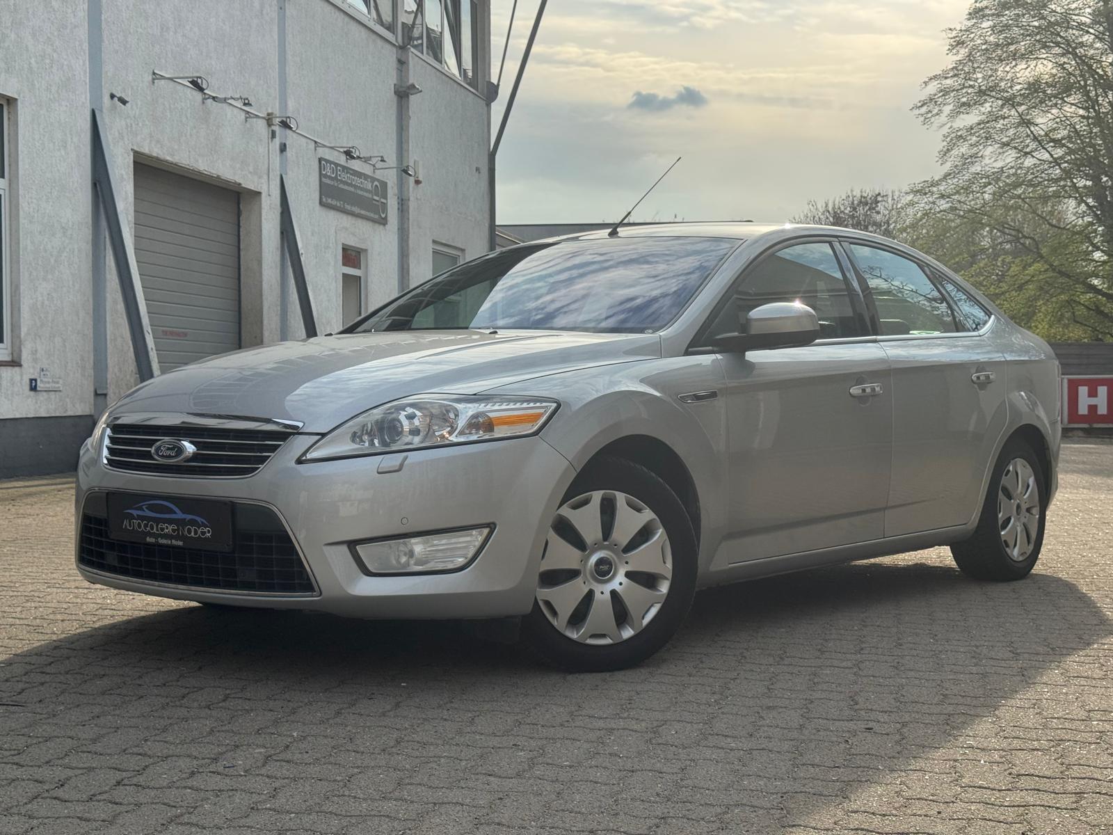 Ford Mondeo Lim. Ghia X "Automatik*Leder