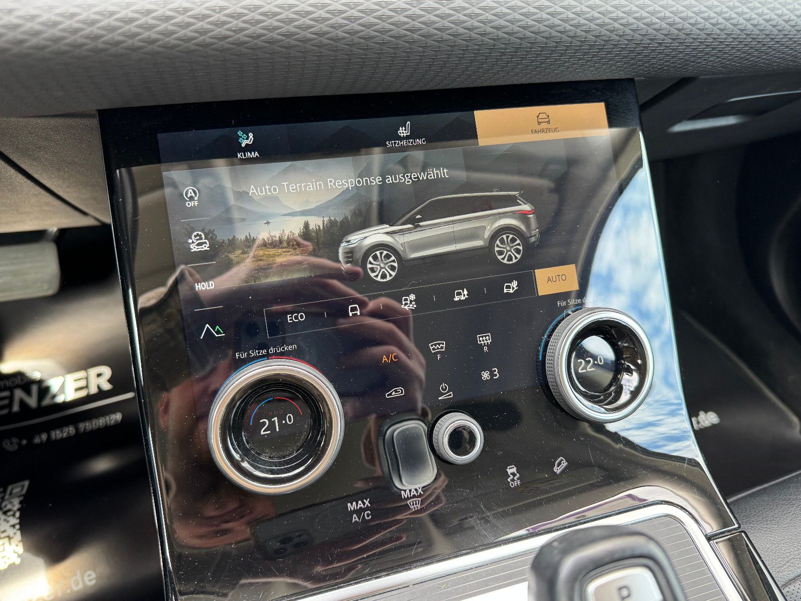 Fahrzeugabbildung Land Rover Range Rover Evoque S /KAMERA/CAR-PLAY/L-HEIZUNG