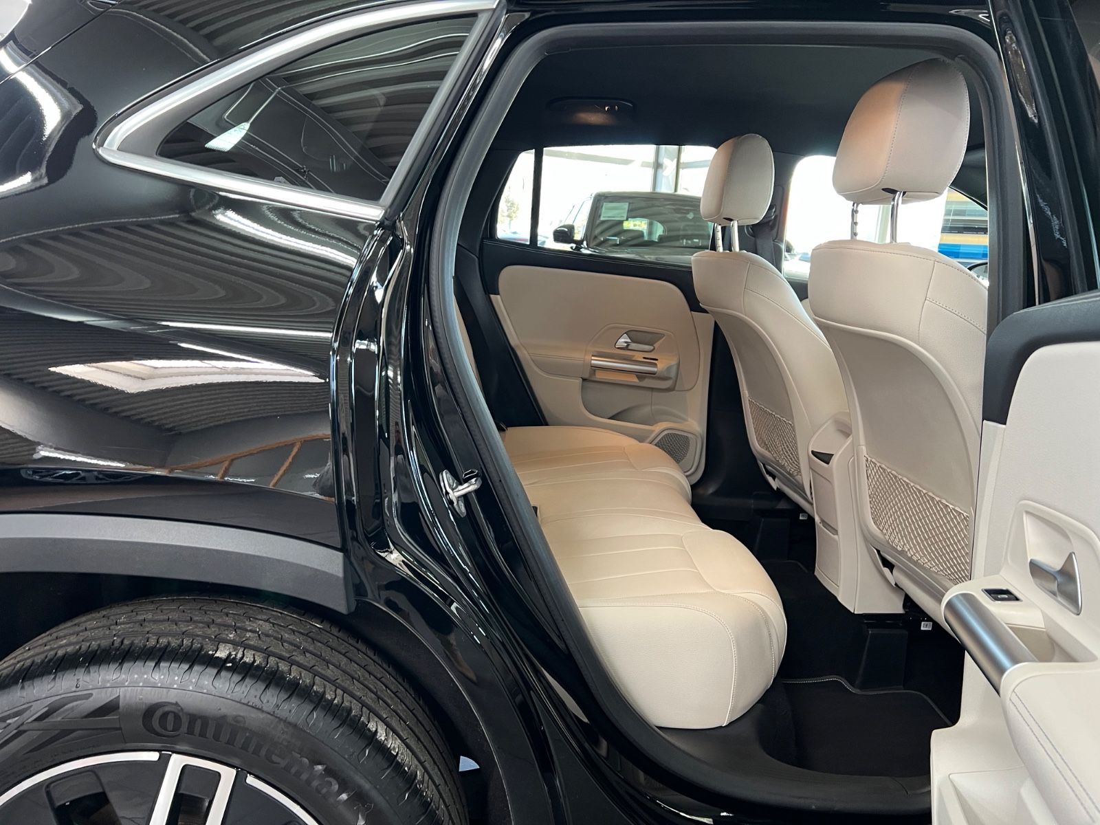 Mercedes-Benz GLA 180d Progressive Business+High End+Park Pak. foto 14