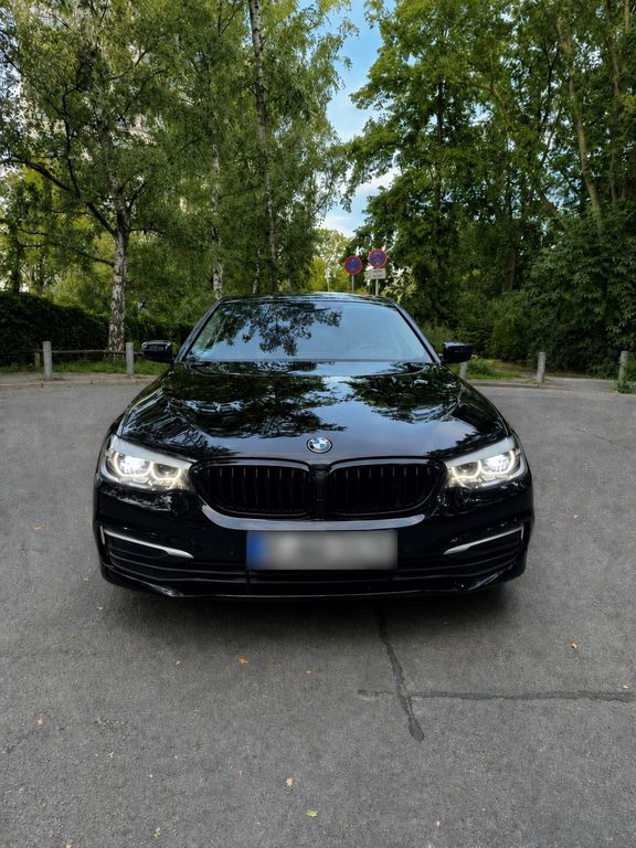 Image of BMW 520