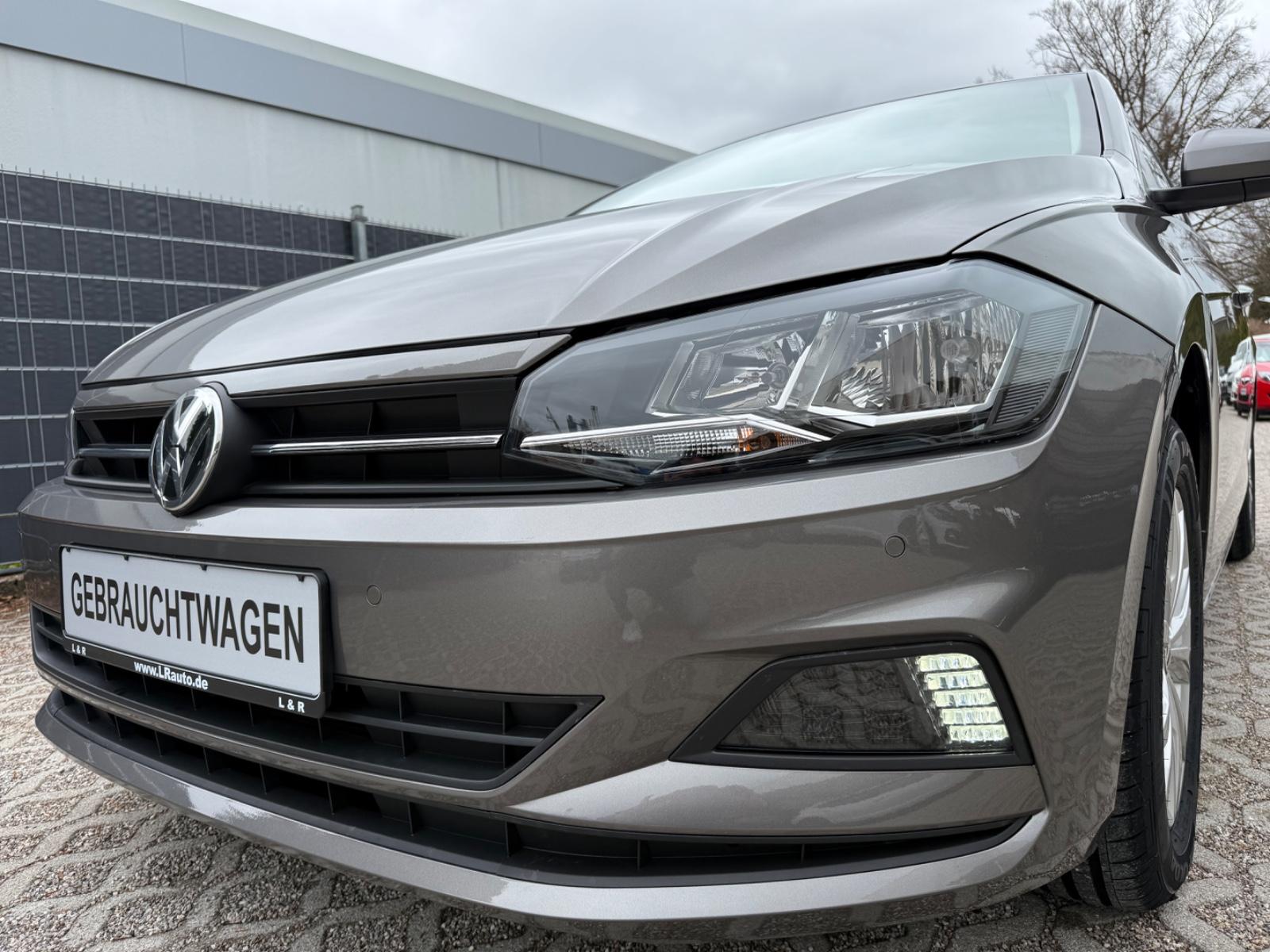 Volkswagen Polo VI 1.0TSI Klima Shz Pdc Alu Ahk Alu