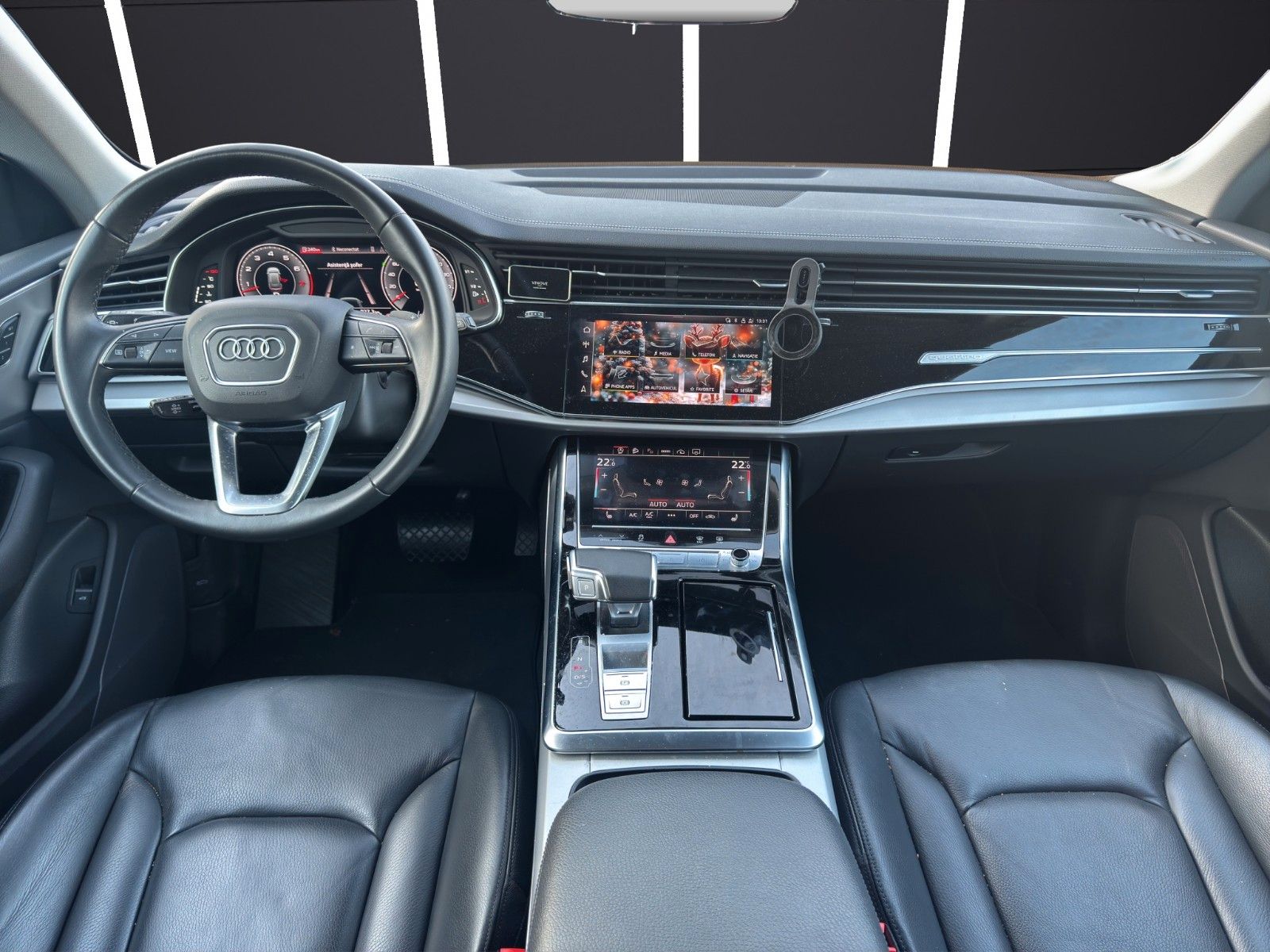 Fahrzeugabbildung Audi Q8 55 TFSI quattro*Navi*360°Kamera*Leder*LED*DAB