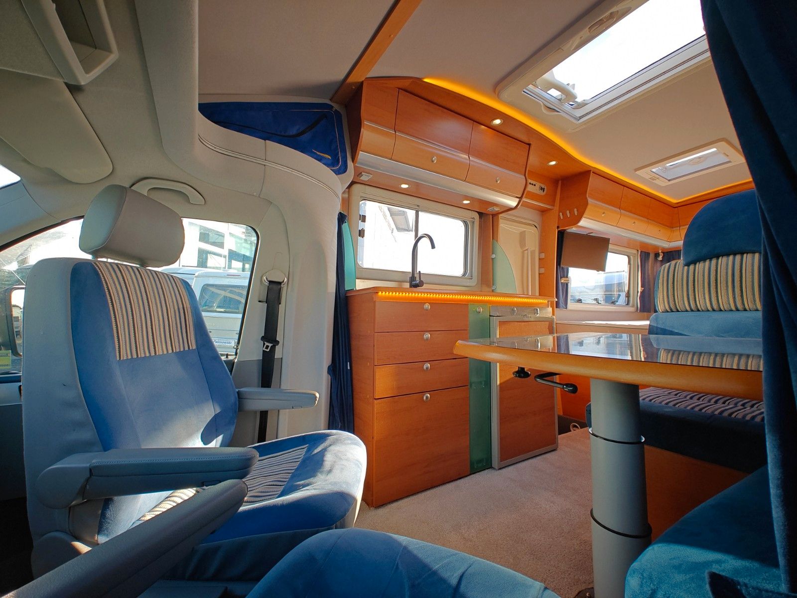 Fahrzeugabbildung Karmann COLORADO 625 TI