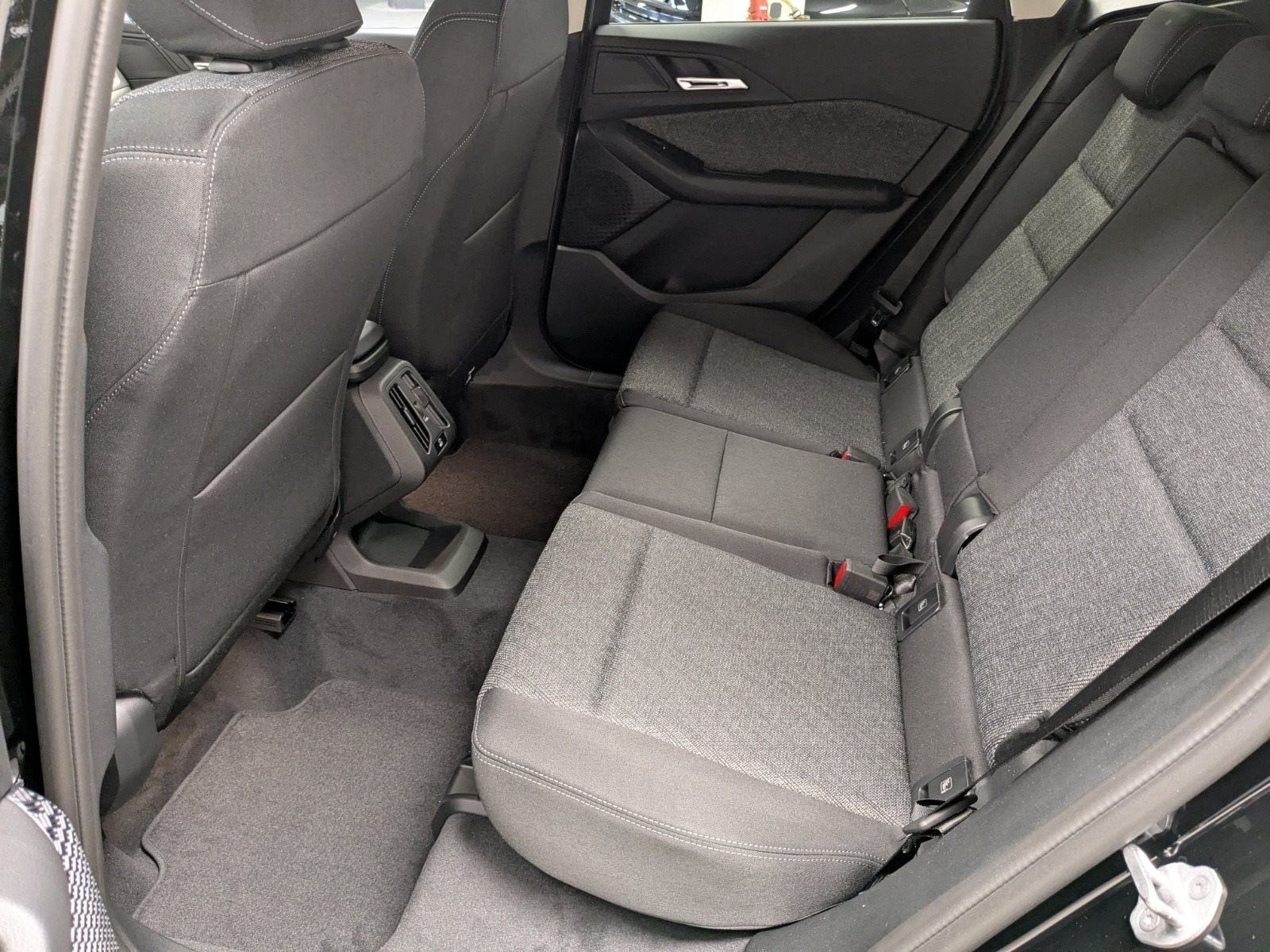 BMW 218 Active Tourer - Bild 14