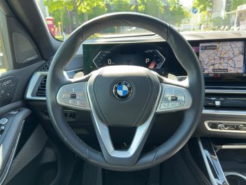 BMW X7 - 9