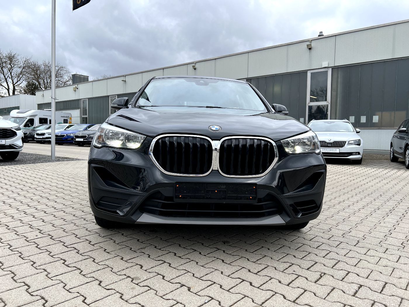 BMW X1 20i xDrive Advantage *Leder Sitzh. DAB PDC* foto 6