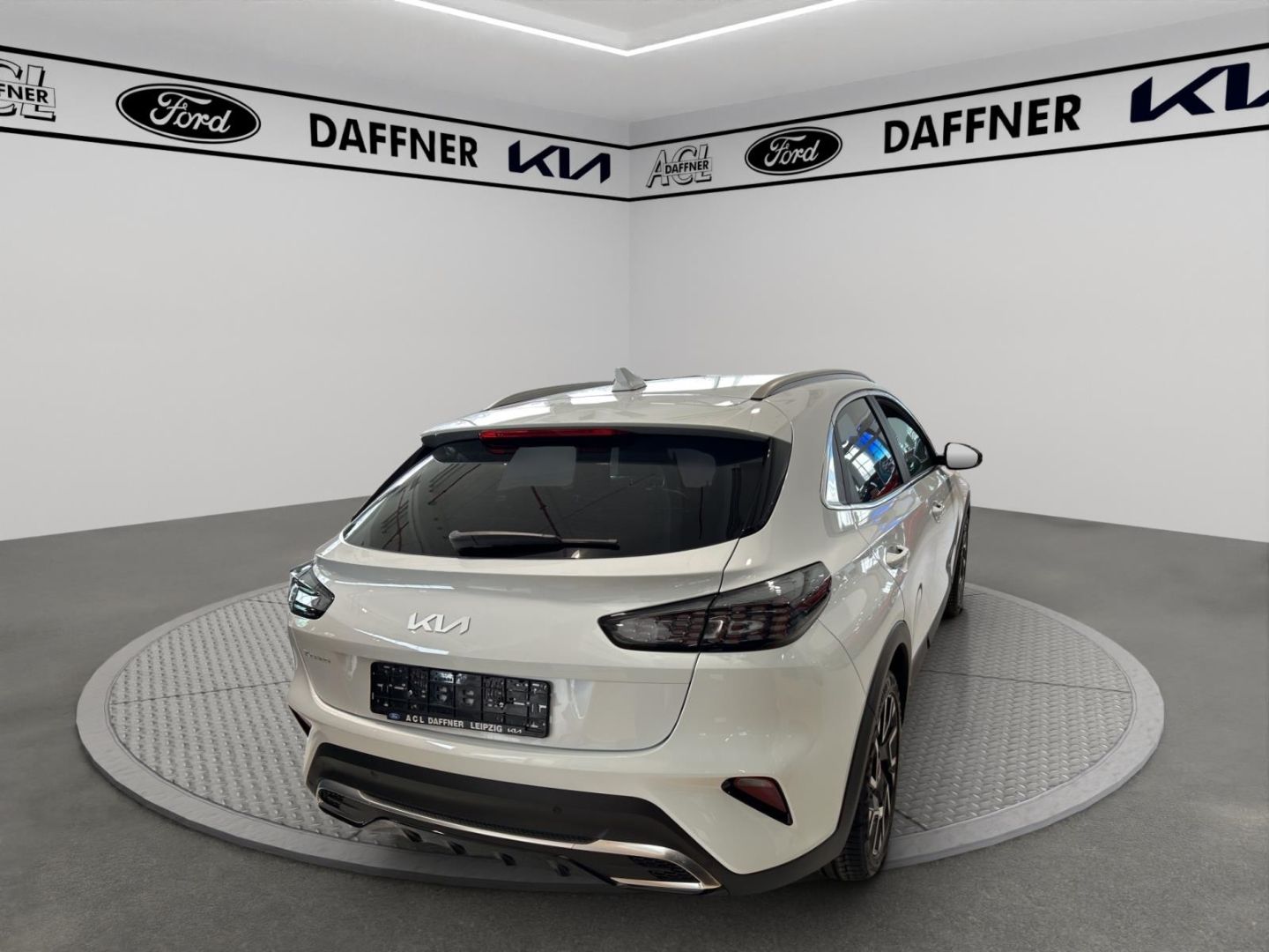 Fahrzeugabbildung Kia XCeed 1.6 T-GDI 150 PS DCT7 Nightline