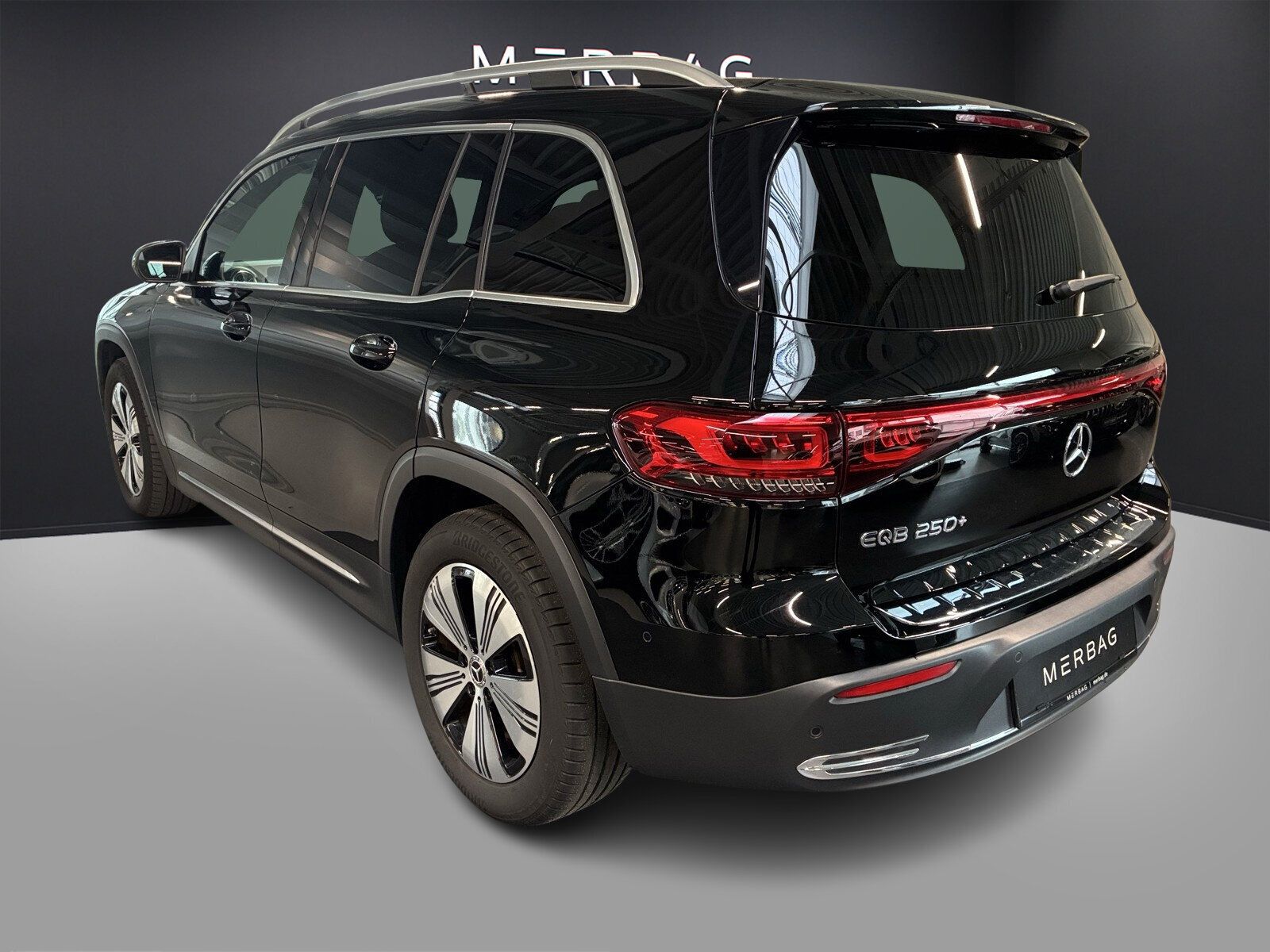 Mercedes-Benz EQB 250+ PROGRESSIVE DISTRONIC KAMERA APPLE LED foto 7