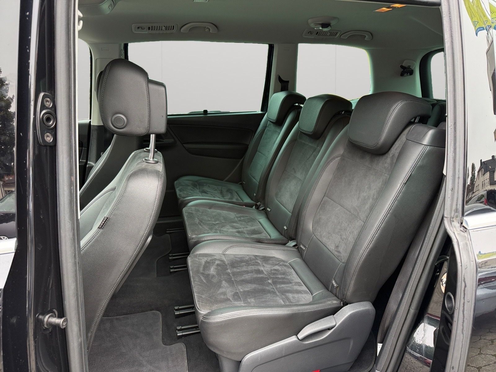 Fahrzeugabbildung Volkswagen Sharan Highline BMT/Start-Stopp