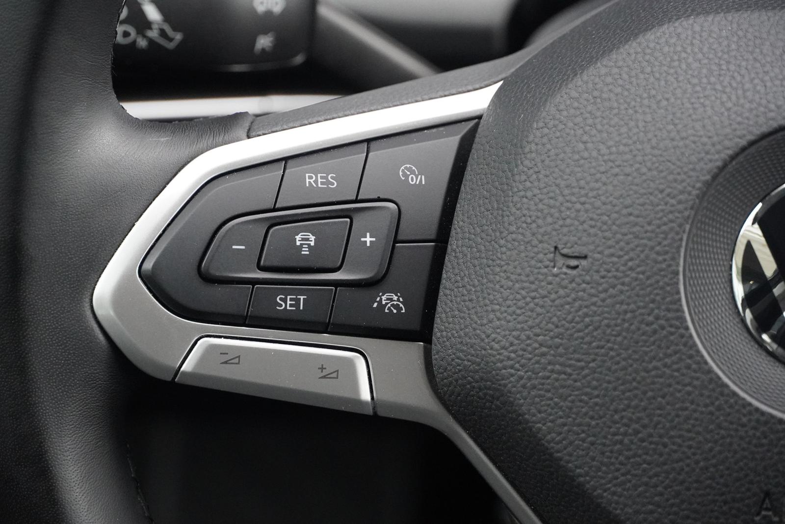 Volkswagen Golf VIII 1.0 Basis LED ACC AHK Tempomat, миниатюра 14