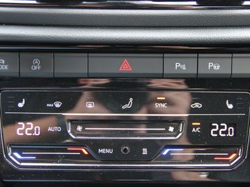 Volkswagen T-Roc 1.5 TSI Black Style R line Tiptronic