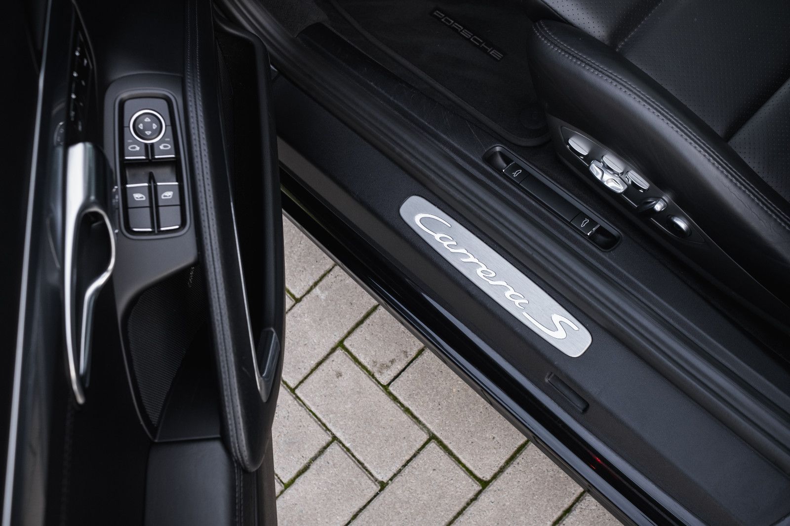 Fahrzeugabbildung Porsche 991.2 Carrera S-STEUER ausw.-Approved bis 29-TOP