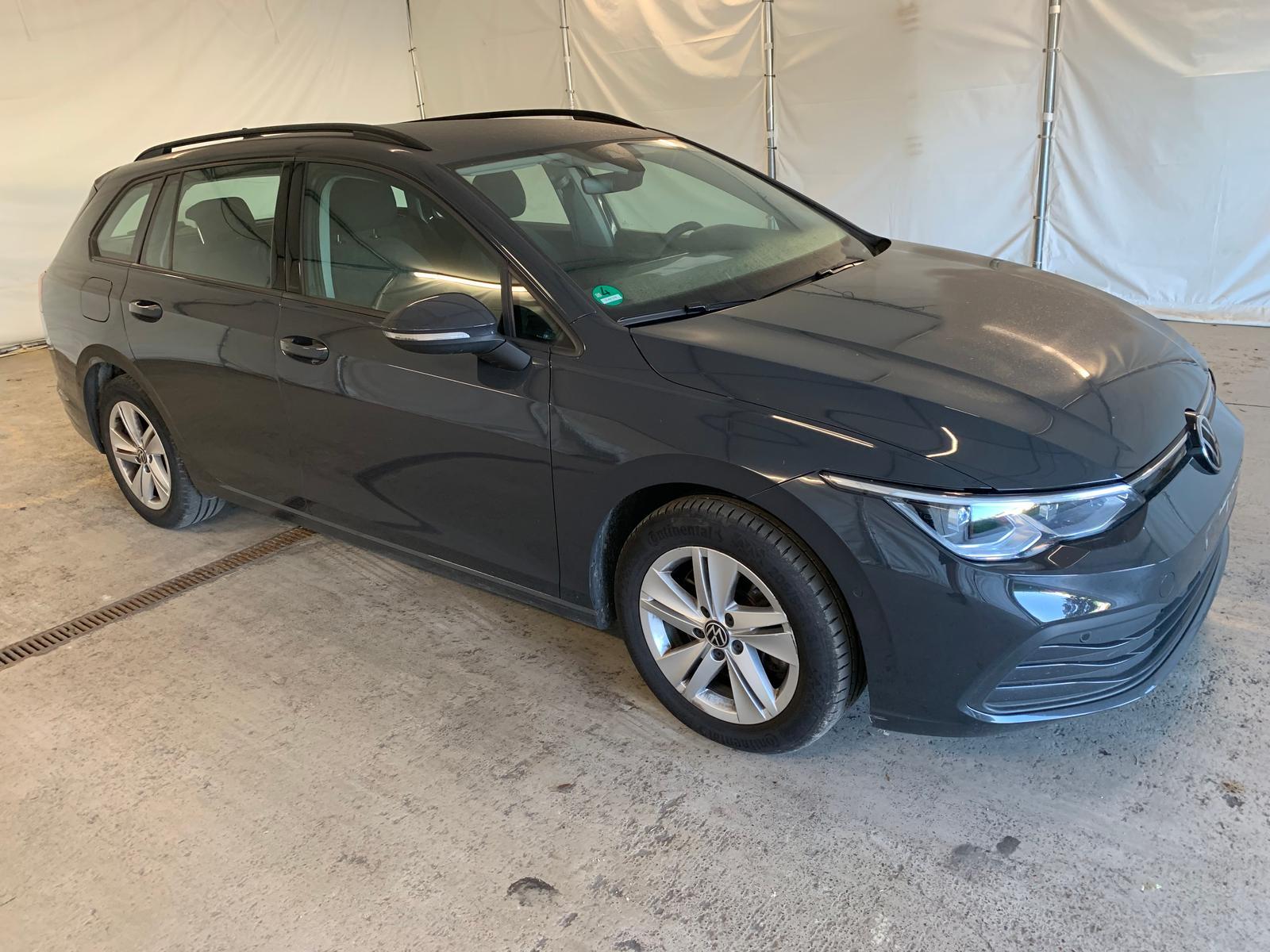Volkswagen Golf VIII Variant LED+ Navi ACC DAB Kamera