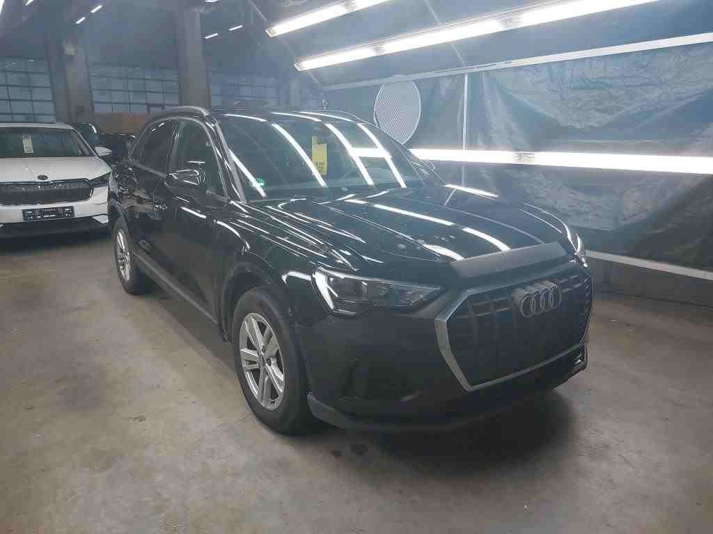 AUDI Q3 35 TDI basis*NAVI*KAMERA*AHK*