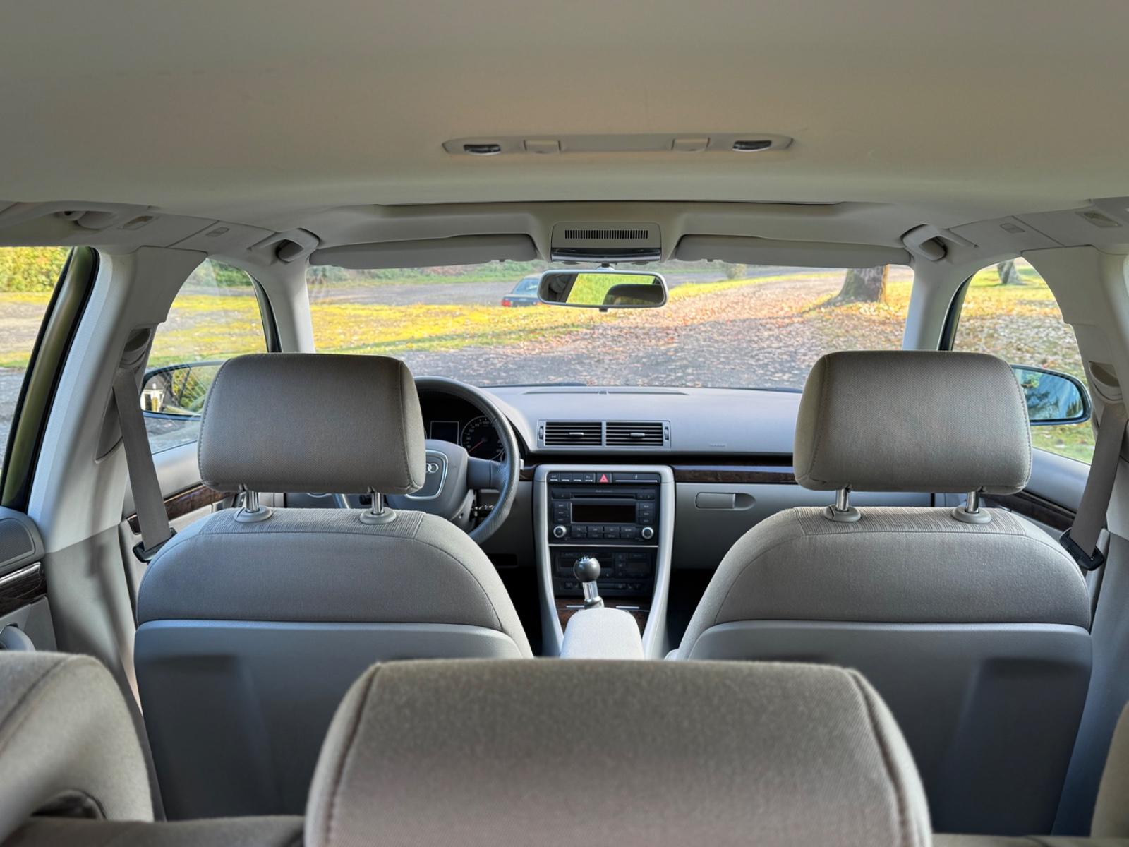 Audi A4 2007 — photo 18