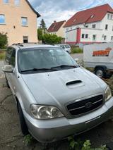 Kia carnival - gebrauchte Kia Carnival aus dem Jahr 2006