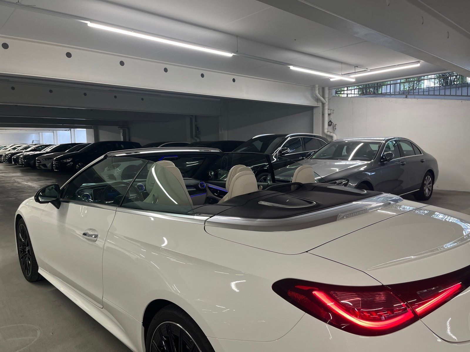 Fahrzeugabbildung Mercedes-Benz CLE 220 d AMG+ Cabrio*Beige*360*HeadUp*Totwink*