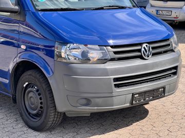 Volkswagen T5 Multivan - 2