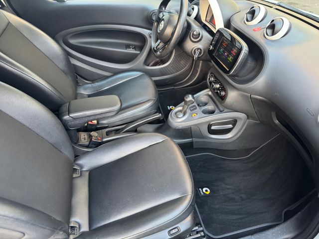 SMART ForTwo ForTwo Coupe AUTOMATIK*NAVI*PANO*LED*SZH*LEDER* - Bild 17