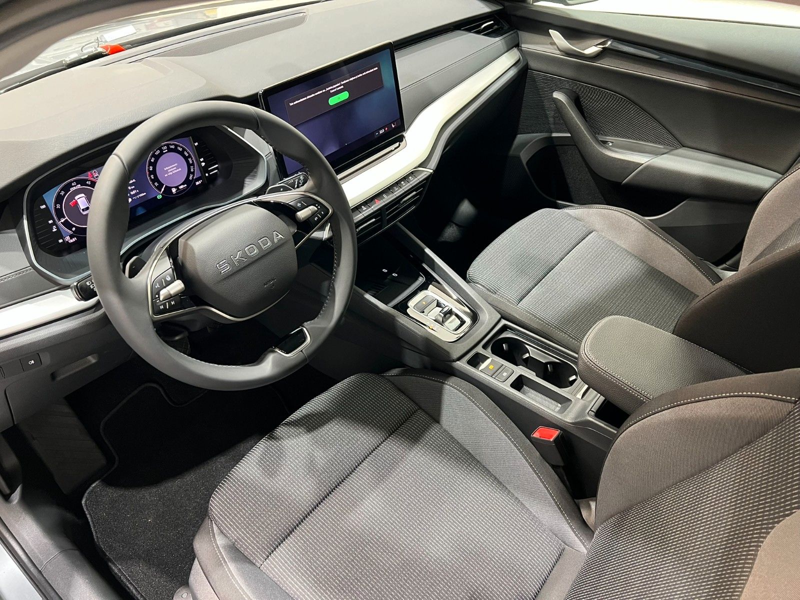 Fahrzeugabbildung SKODA Octavia 2.0 TDI 110kW DSG Selection Combi