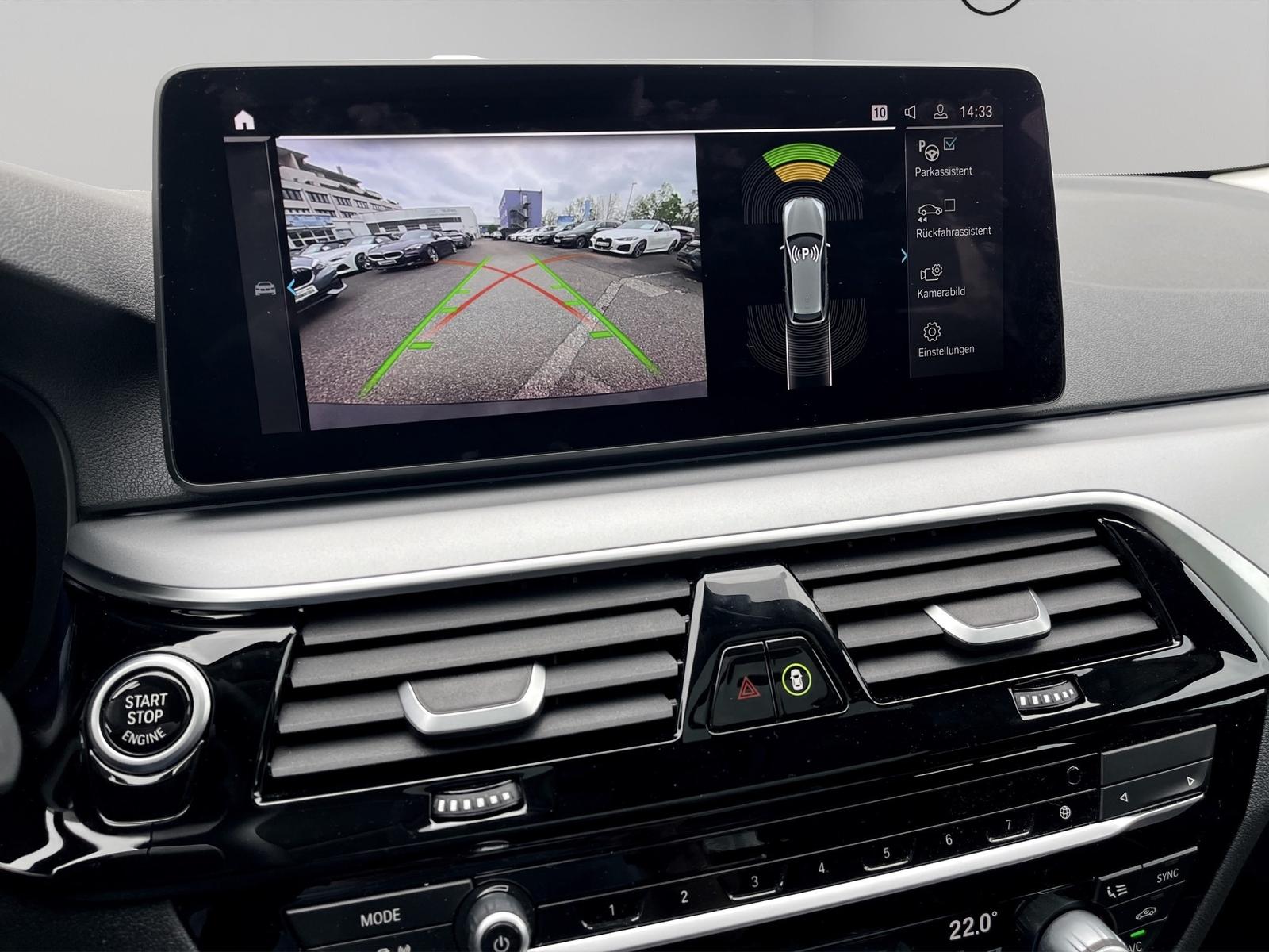 BMW 530e Touring Komfortsitze Head-Up UPE 81.880,--