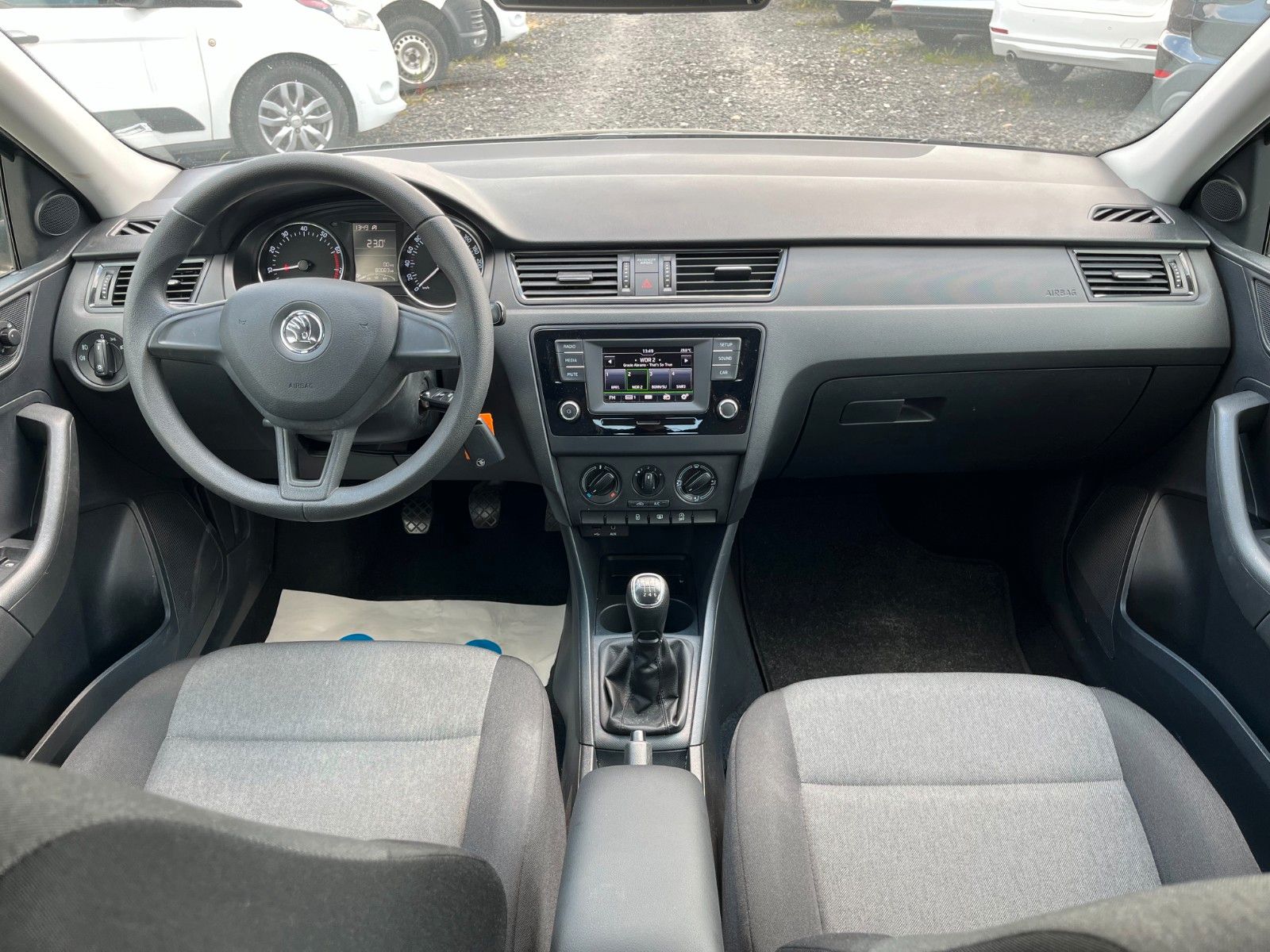 Fahrzeugabbildung SKODA Rapid 1.2 Spaceback Cool Edition Klima PDC 2.HD