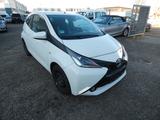 Toyota Aygo AYGO x-play touch"Kamera" - Toyota Gebrauchtwagen in Ulm