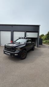 Dodge RAM 1500 Gen4 5,7L V8  - Dodge aus 2012