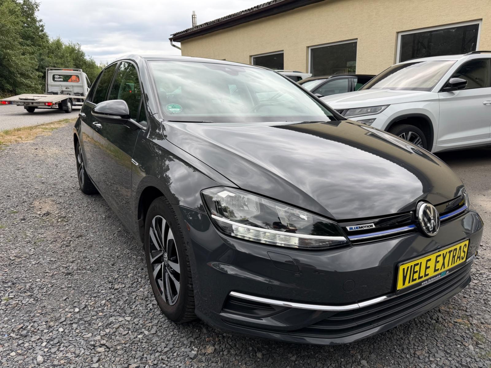 Volkswagen Golf VII Lim. IQ.DRIVE BlueMotion