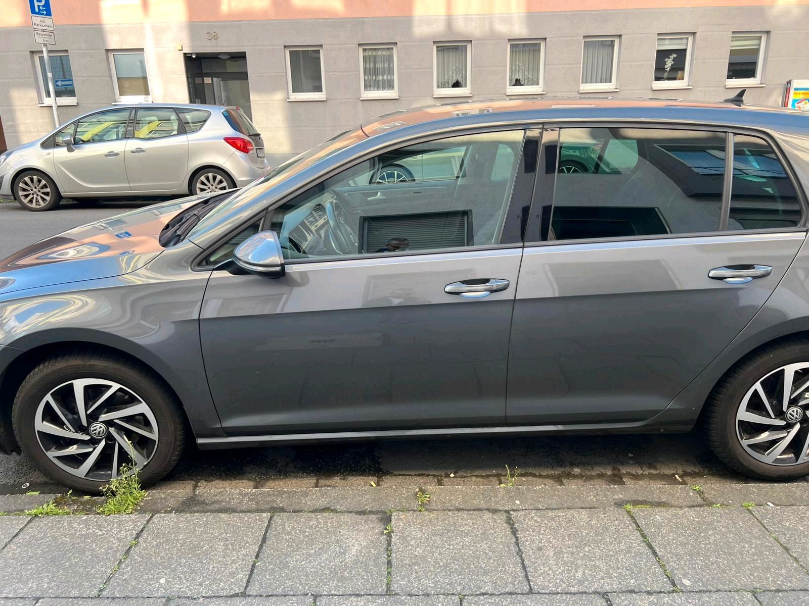 VW Golf