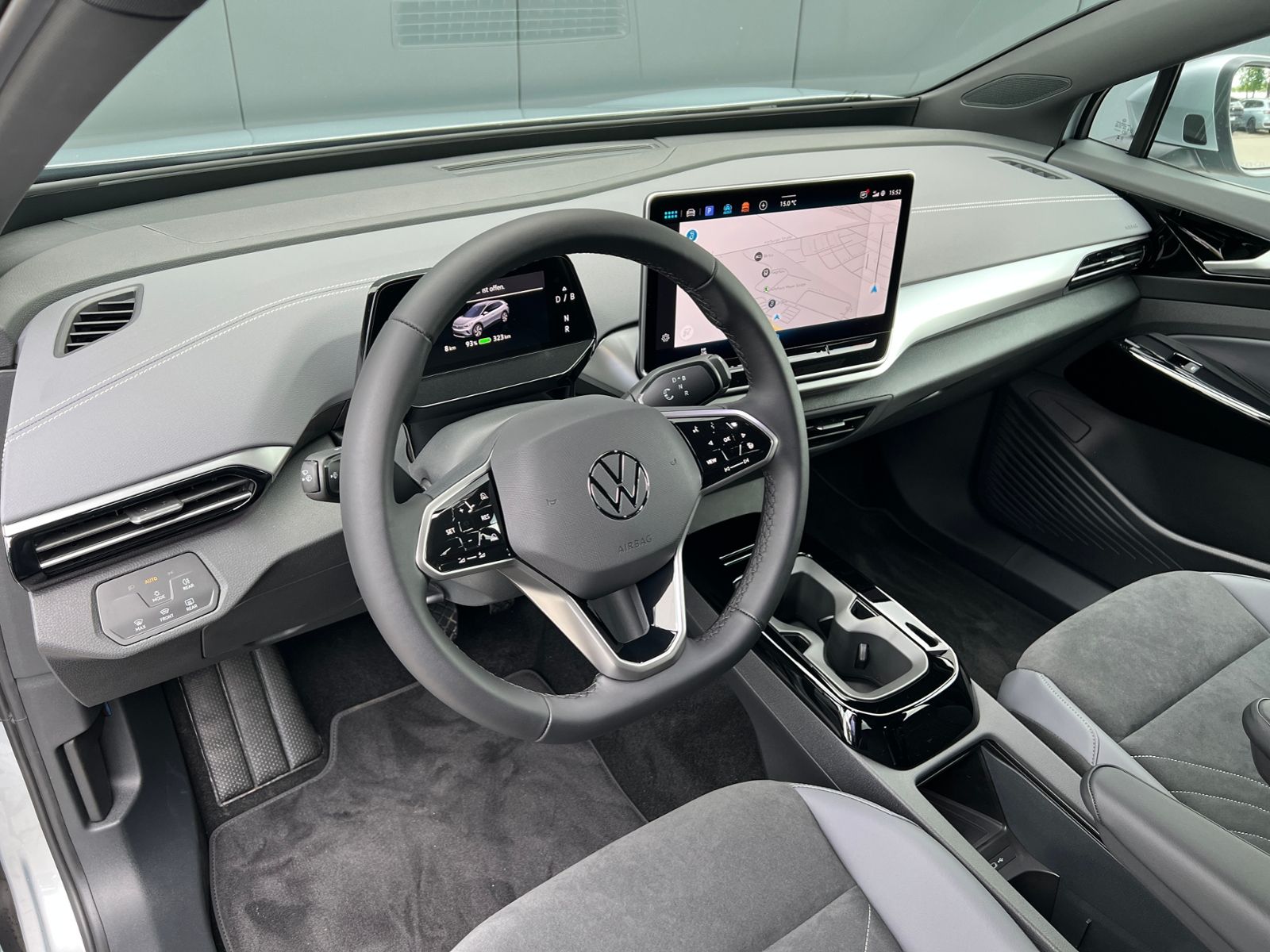 Fahrzeugabbildung Volkswagen ID.4 Pure 52 kWh *LED, ACC, Navi, Kamera, 18''-L
