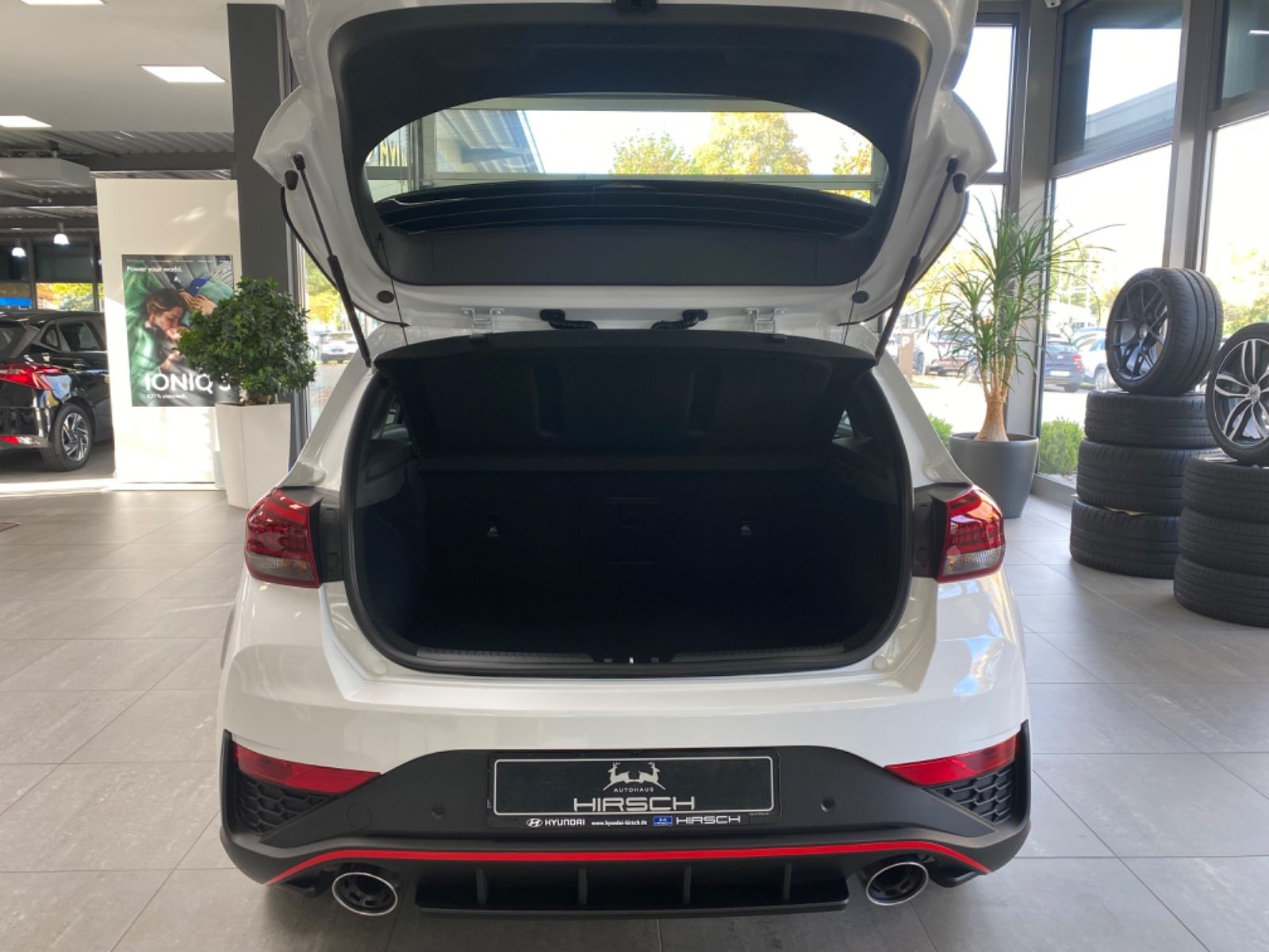 Fahrzeugabbildung Hyundai i30 N Performance M/T NAVI LED Panoramadach