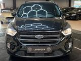 Ford Kuga ST-Line KeyFree Sihzg Kamera SYNC Tempo 3.H - Ford Kuga ST-Line mit Benzin-Antrieb