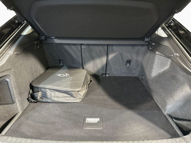 Q3 Sportback 45 TFSI e OPTIK+LED+NAVI+KAMERA+VCP