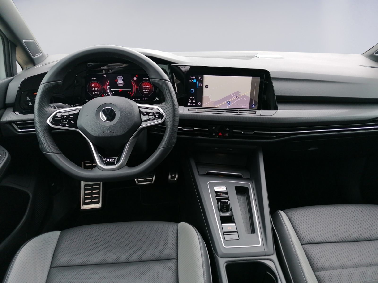 Golf VIII GTD 2.0 TDI DSG AHK+LEDER+STHZ+DCC+