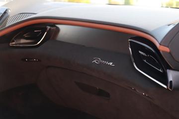 صورة مصغرة 28 لـ 2020 Ferrari ROMA