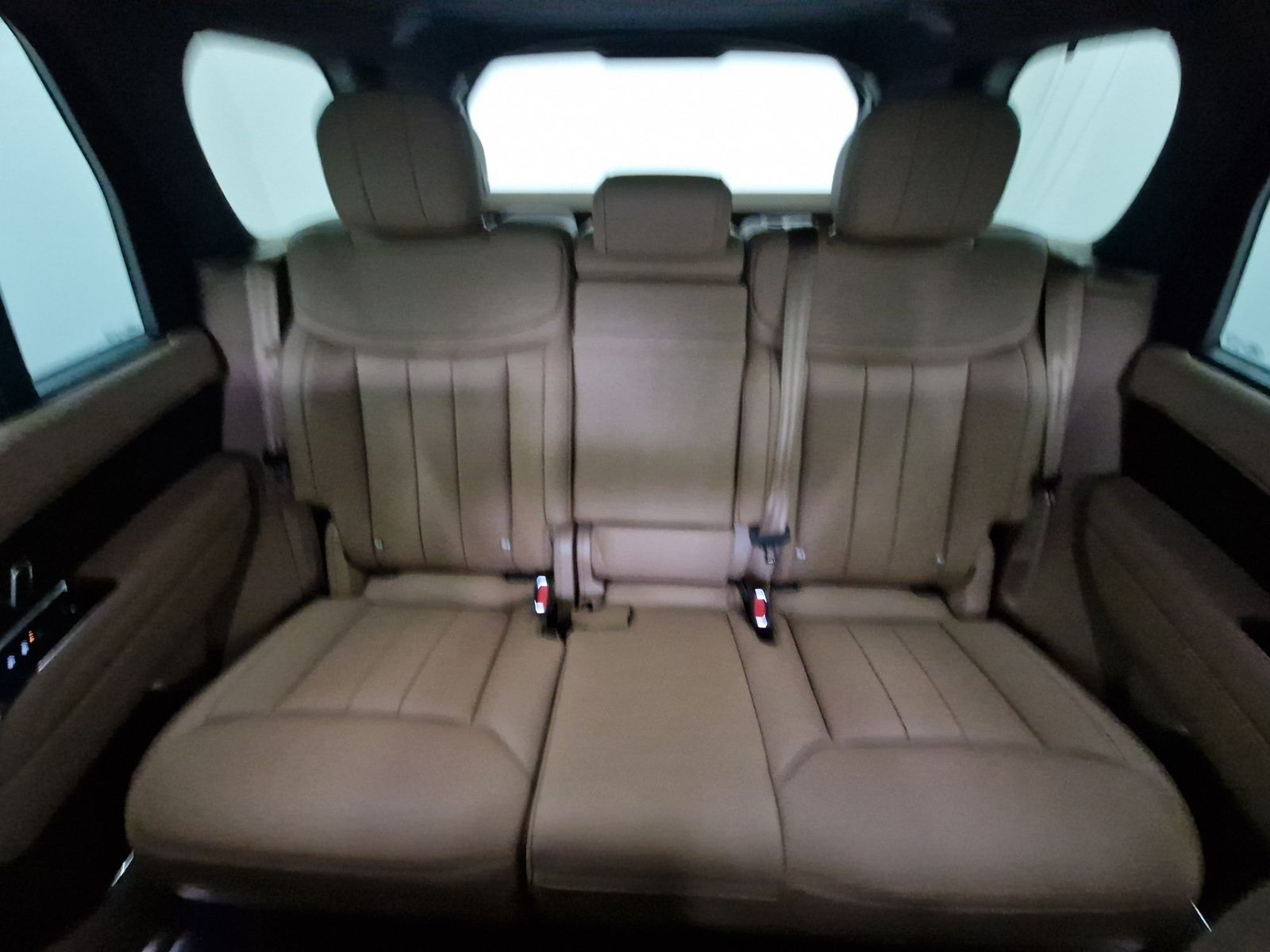 LAND ROVER Range Rover  SWB D350 HSE Komfort Pano – Bild 15