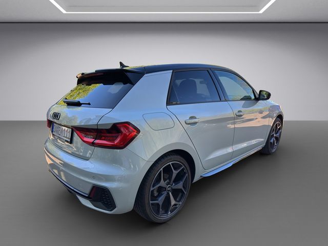 A1 Sportback 35 1.5 TFSI S-tronic S line LED ACC