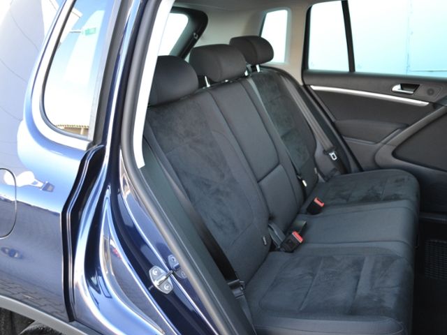 Tiguan 1.4 TSI Sport & Style AHK/NAVI/GRA/PDC/CL