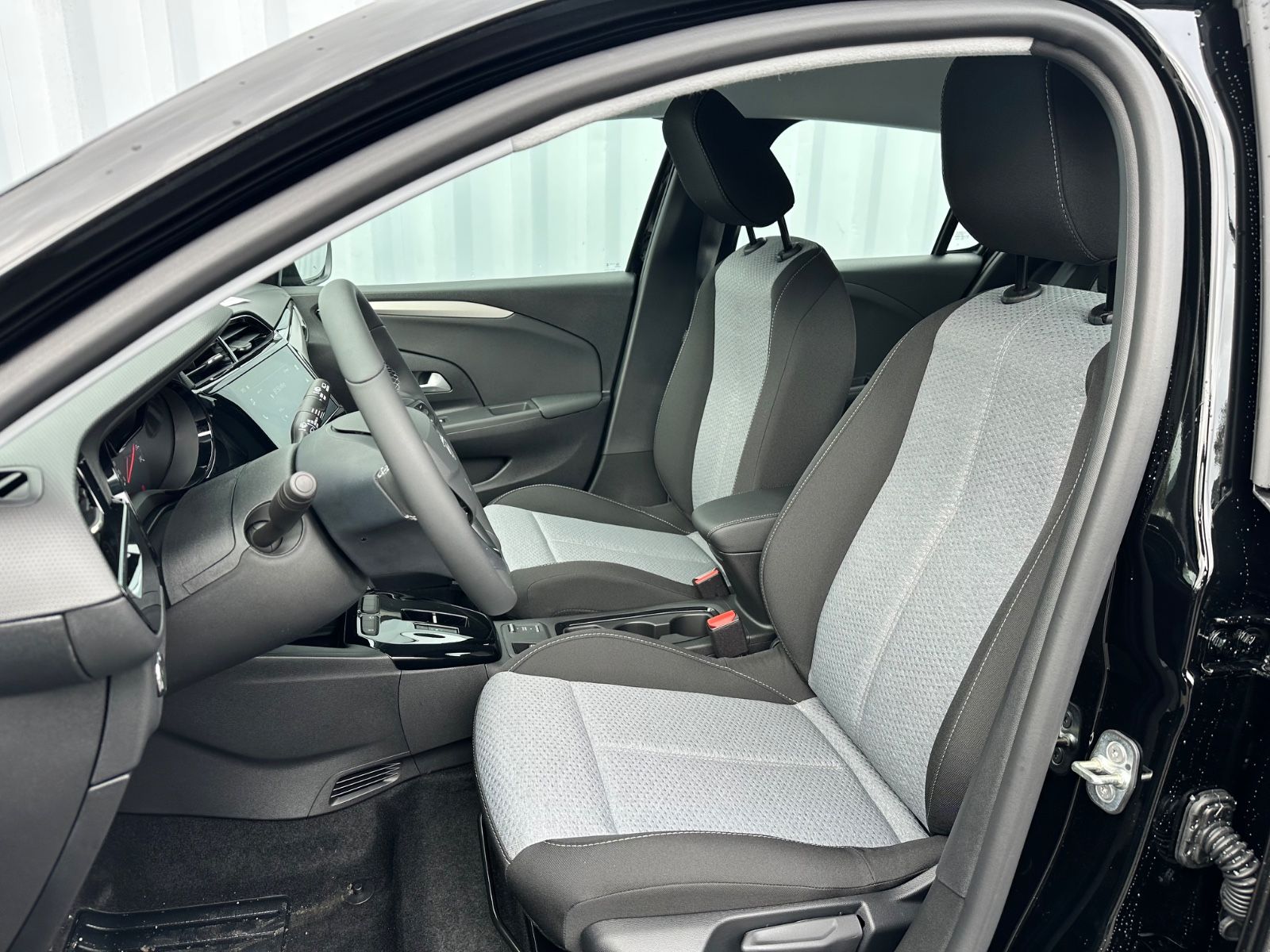 Fahrzeugabbildung Opel Corsa Edition 48V Hybrid Allw.*Sitzh.*Komfortp.