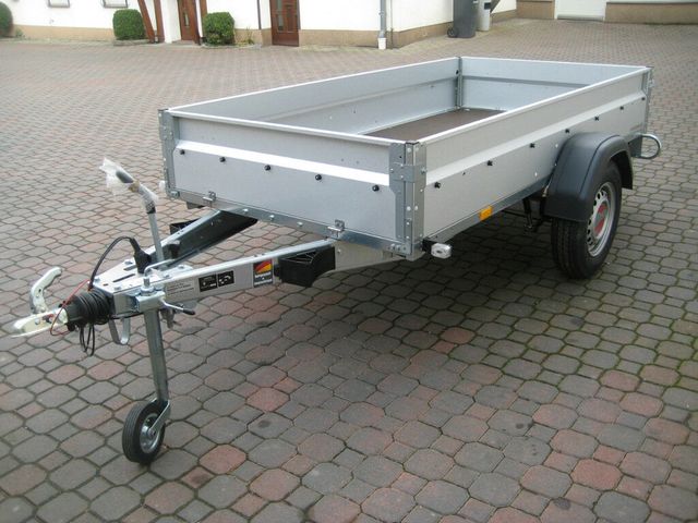 Stema Kastenanhänger STEMA 01 750Kg Neu  Remolque de coche de caja cerrada  - TrucksNL