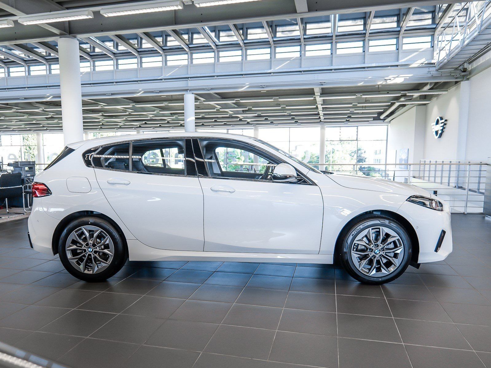 BMW 120 - Bild 10