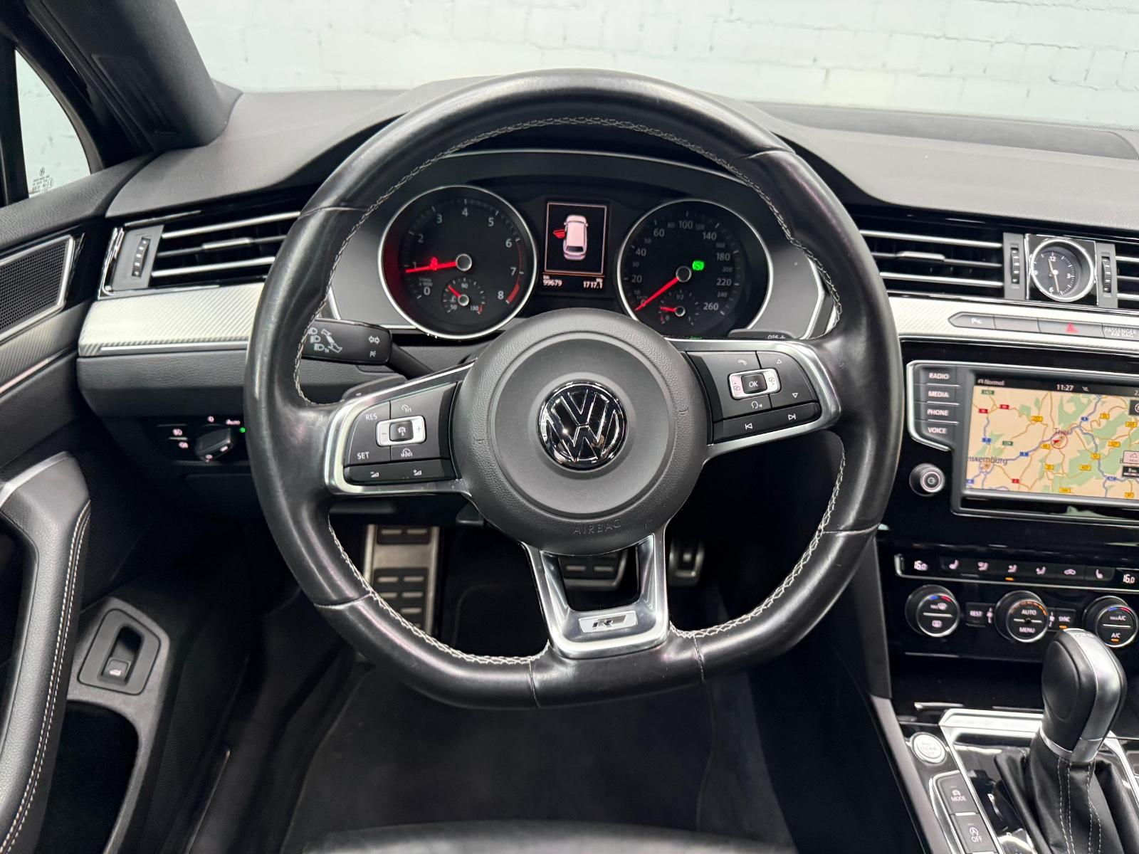 Volkswagen Passat Variant Highline "R-LINE INTERIEUR"
