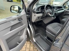 Fahrzeugabbildung Volkswagen T6.1 Caravelle Comfortl. DSG - AHK*NAVI*8-Sitz!!